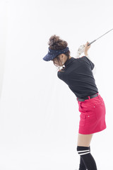 フォームが綺麗なゴルフ女子