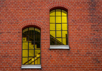Fenster in einer Backsteinmauer - Hamburg Speicherstadt