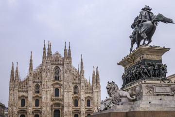 Fototapeta na wymiar Milan Cathedral in italy