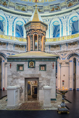 Obraz premium Moscow region. Istra. September 13, 2017. The Resurrection Cathedral of the New Jerusalem Monastery. Entrance to Chapel (Cuvuklia) of the Holy Sepulcher