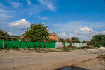 The street of the village of Pologу