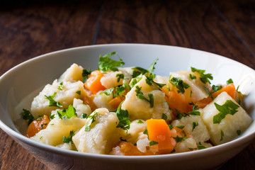 Turkish Celery Salad with Olive Oil, Carrot and Parsley / Zeytinyagli Kereviz.