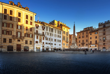 Fototapeta na wymiar Square and Fountain near Pantheon, Rome , Italy