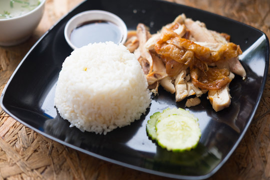 Grilled chicken and sauce with rice