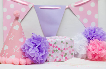 Present and decorations for kid's birthday party