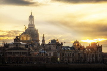 Dresden zur Goldene Stunde