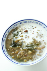 Chinese dessert, green bean sweet soup