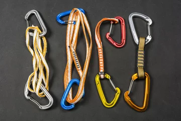 Cercles muraux Alpinisme Quickdraws for climbing sports and mountain.