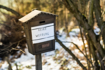 mail box no advertisment in winter