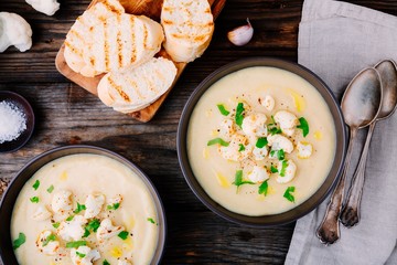 cauliflower cream soup with fried cauliflower and toasts