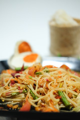 Thai papaya salad