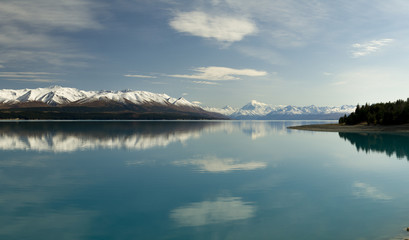 lake pukaki new zealand