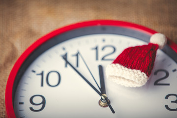 Little Santa Claus and nad big alarm clock