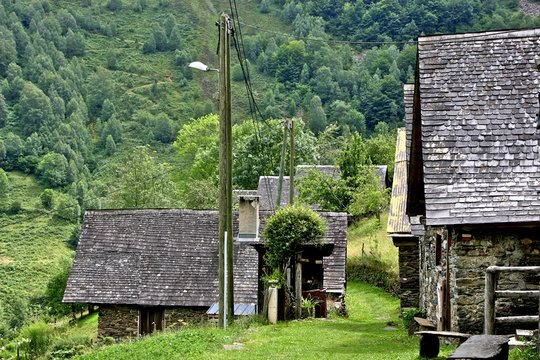 Couserans 이미지 찾아보기 744 스톡 사진, 벡터 및 비디오 Adobe Stock