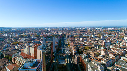 Fototapeta na wymiar Photo aérienne du centre-ville de Toulouse