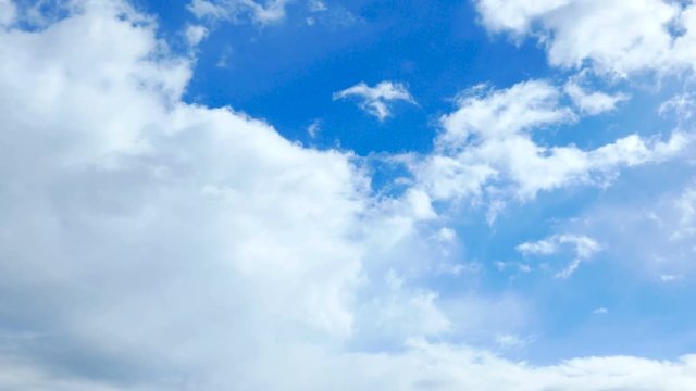 空と雲のタイムラプス　11月　4k