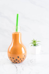 Obraz premium thai milk tea with bubble