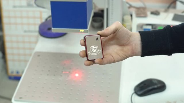 Demonstration of laser engraving on the lighter. Laser engraving on metal.