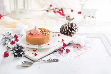 red fruit tart with meringues