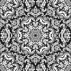 Classic seamless vector pattern. Traditional orient black and white ornament. Classic vintage background