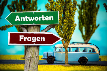 Fototapeta premium Schild 308 - Antworten