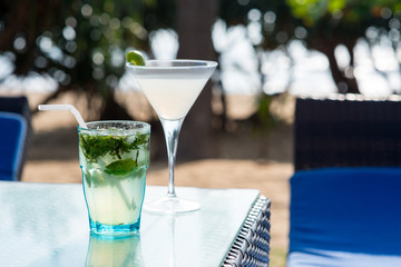 margarita and mojito cocktails