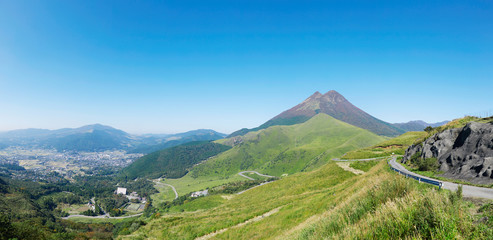 由布岳