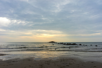 Fototapeta na wymiar Seascape view at dusk