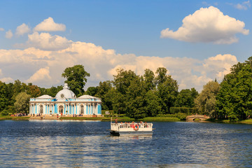 Fototapeta na wymiar Petersburg, Russia - June 29, 2017: Tsarskoye Selo. The Hermitage pavilion in the Catherine Park.