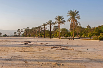 Luxor Temple, The ruins of the temple