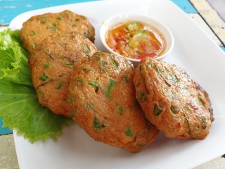  fish or prawn fritter