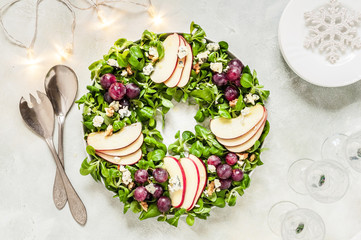 Christmas Wreath Salad