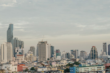 Fototapeta na wymiar Cityscape view of Bangkok modern office business building in business zone at Bangkok,Thailand.