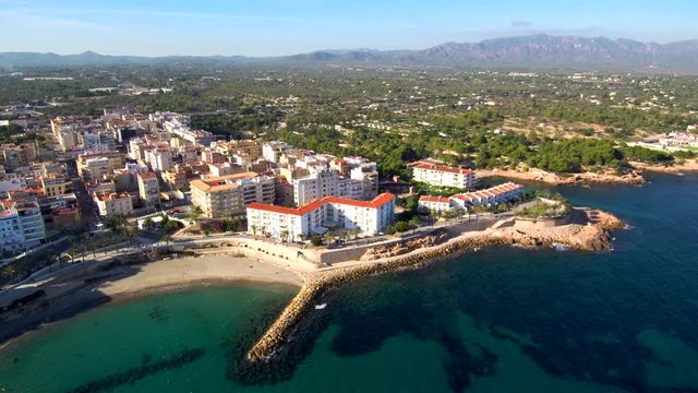 Video con drone en Ametlla de Mar ( Tarragona, España)