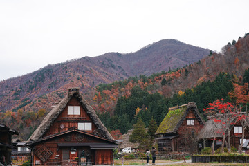 Fototapeta na wymiar Shirakawa-go in Autumn