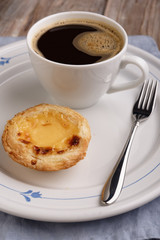 Pastel de nata and coffee