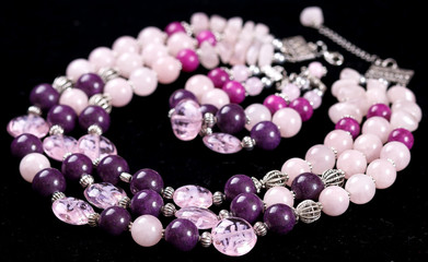 Elegant jewelry from necklaces for women