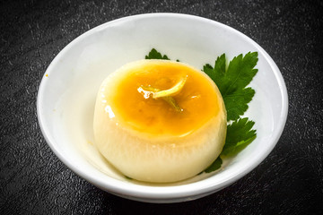 ふろふき大根 radish dressed with sweet miso