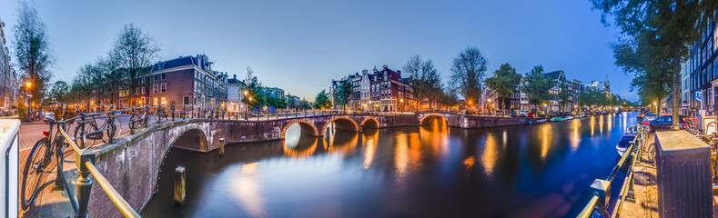 Keizersgracht canal in Amsterdam, Netherlands. - obrazy, fototapety, plakaty