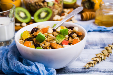 Dry oat flakes with candied fruits