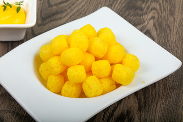Cheese corn balls