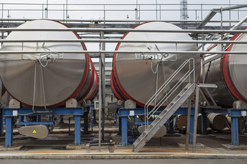 factory equipment for the production of alcohol