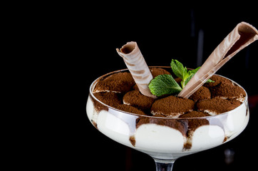 tiramisu with cinnamon