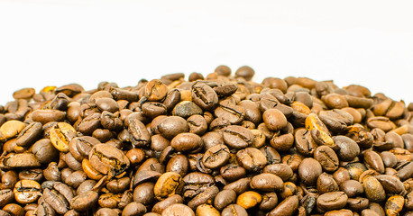 Roasted coffee beans