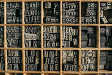 Arranged printing letters
