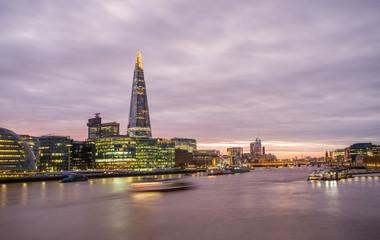 Fototapeta premium London city skyline panorama from tower bridge