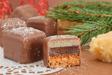 Dominosteine zum Weihnachtsfest