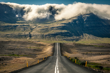 einsame Stra&szlig;e