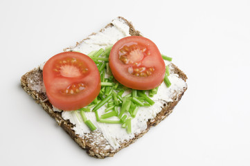 whole grain tomato and chives