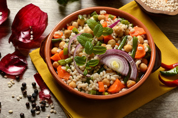 pear barley soup, chickpeas and green beans